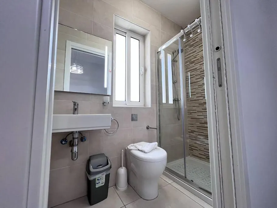 Sunshine Court Apartment No 4 Sliema